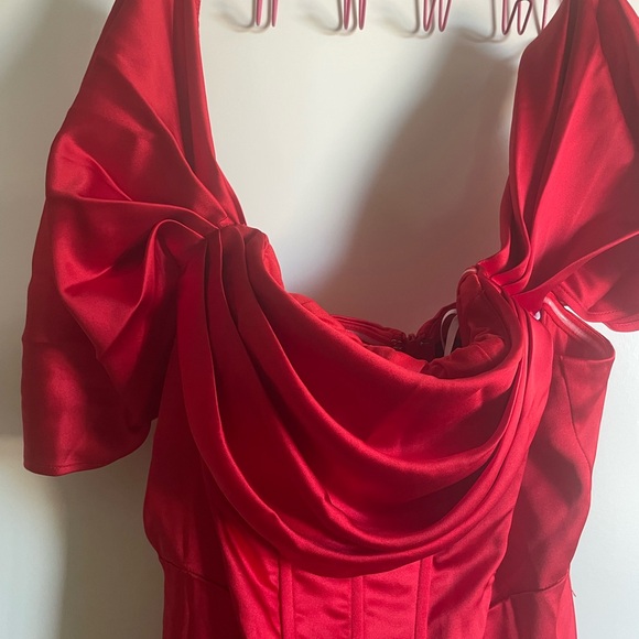 Lulus Red Dress size XL, amazing condition - Picture 8 of 9